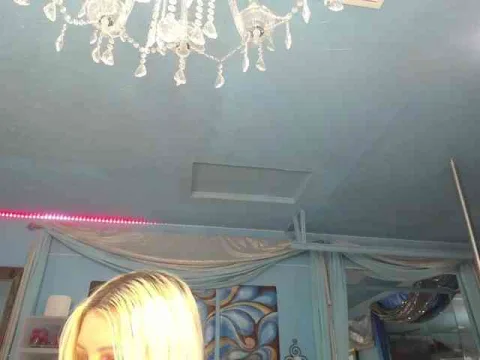 adrianna_fox