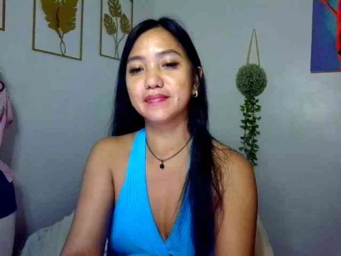 Tina_Jade
