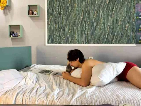 INSOMNIA_COUPLE