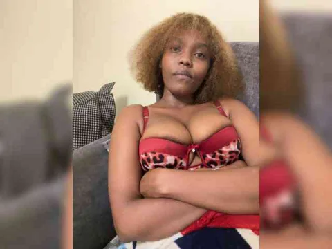 Busty-princess1