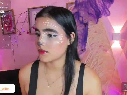 MiiaaCarter