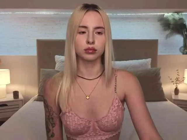 Bella-crazyy