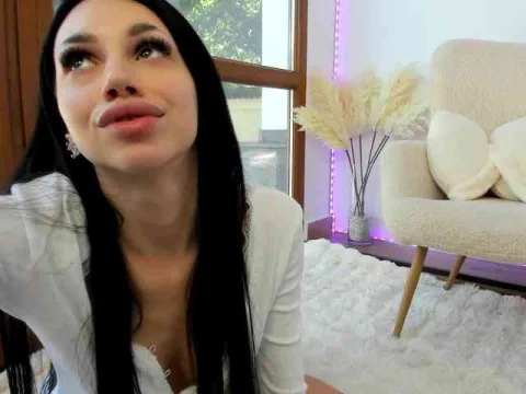 Ilariea-Girl