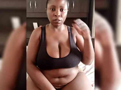 Curveythickqueen
