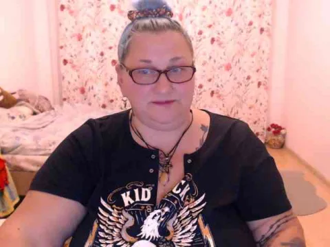 SweetBoobsM