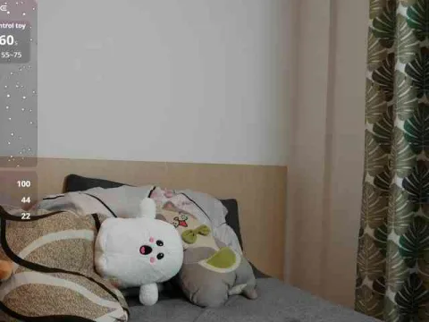 EmmaPetite